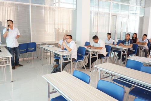 富軒商學院“導購培訓班“準備就緒??！靜候各位學員到來~~