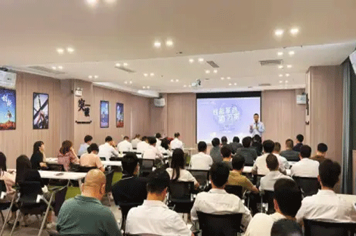 富軒全屋門窗全國五一巡場簽售啟動儀式，圓滿舉行！